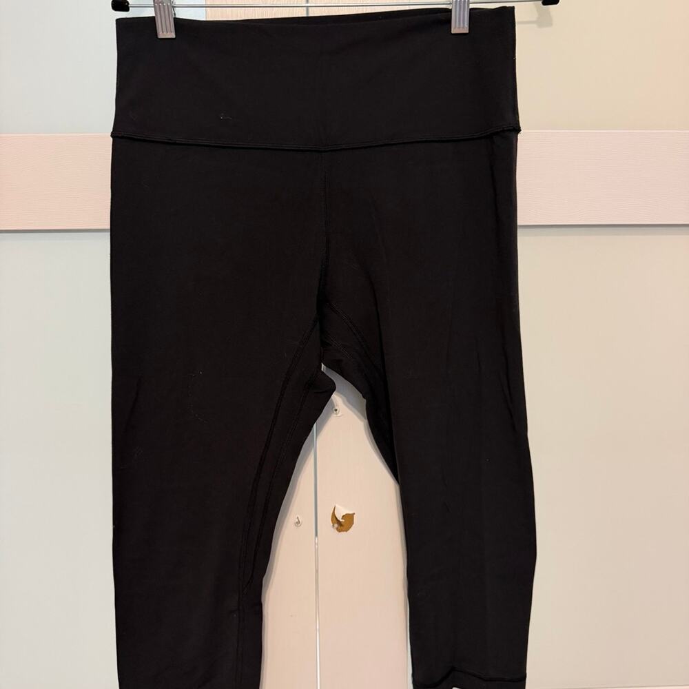 Lululemon Align Crop Leggings Women’s Size 12 Black Buttery Soft Yoga Athletic
